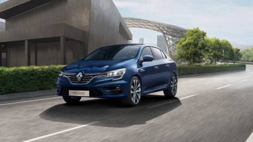 Renault Megane almak isteyenler için yılın son indirimli fiyat listesi! Sıfır araç alacaklar bu fiyatlara bakmadan araba almayın 3